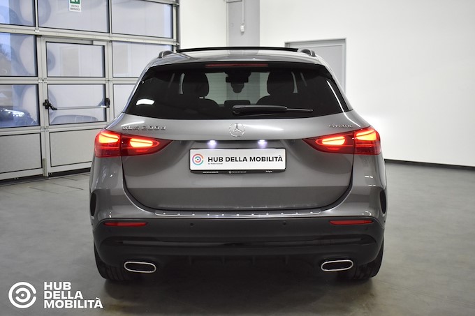 MERCEDES-BENZ GLA 200 d Automatic 4Matic AMG Line Premium Plus